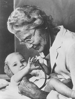 Dr. 海伦·陶西格，哈丽特·莱恩之家心脏诊所的第一位女主任